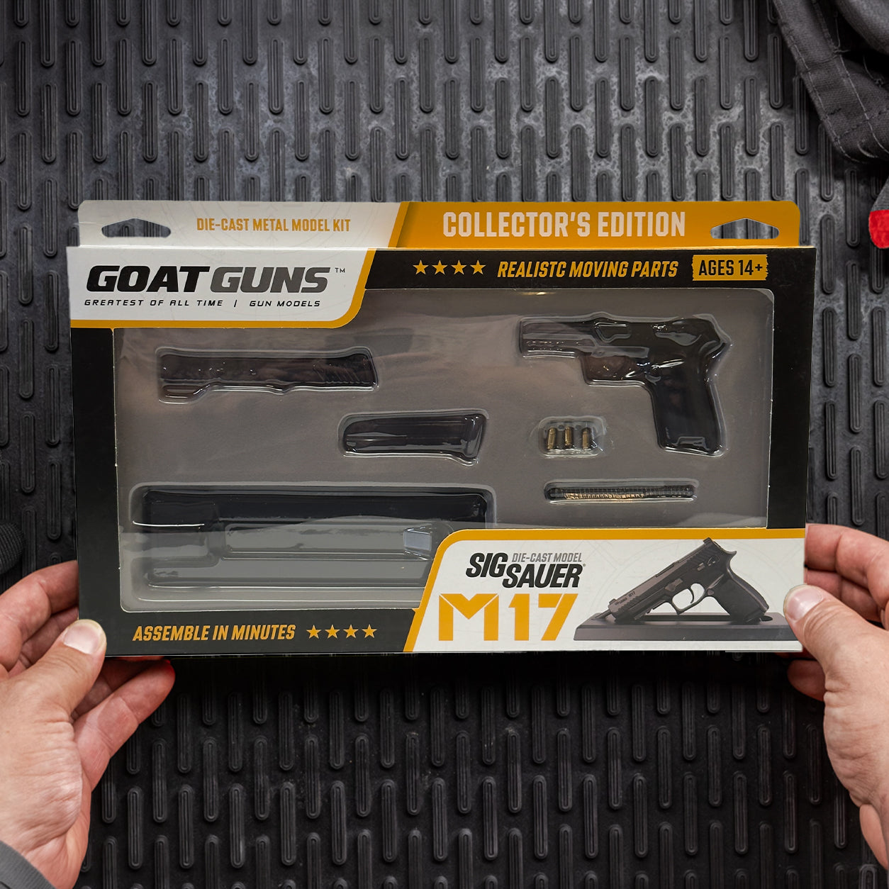 SIG SAUER M17 Model - Black